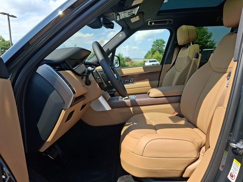New 2026 Land Rover Range Rover SE AWD/4WD image 12