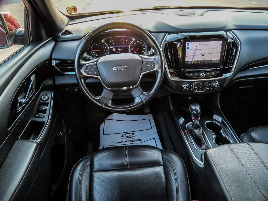 Used 2022 Chevrolet Traverse RS w/ LPO, Floor Liner Package FWD image 28