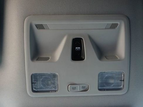 Used 2025 Ford Maverick Lariat w/ 4K Tow Package image 30