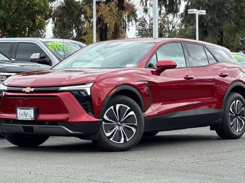 Used 2026 Chevrolet Blazer EV LT image 9