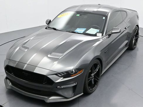 Used 2018 Ford Mustang GT Premium w/ GT Performance Package RWD image 33