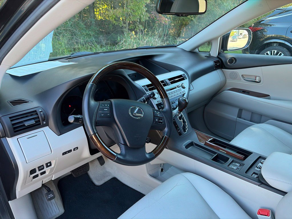 Used 2011 Lexus RX 350 AWD w/ Premium Pkg image 6