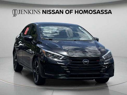 Certified 2024 Nissan Versa SR FWD image 2
