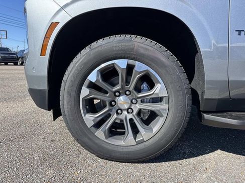 New 2026 Chevrolet Tahoe LS w/ LPO, Dark Essentials Package RWD image 20
