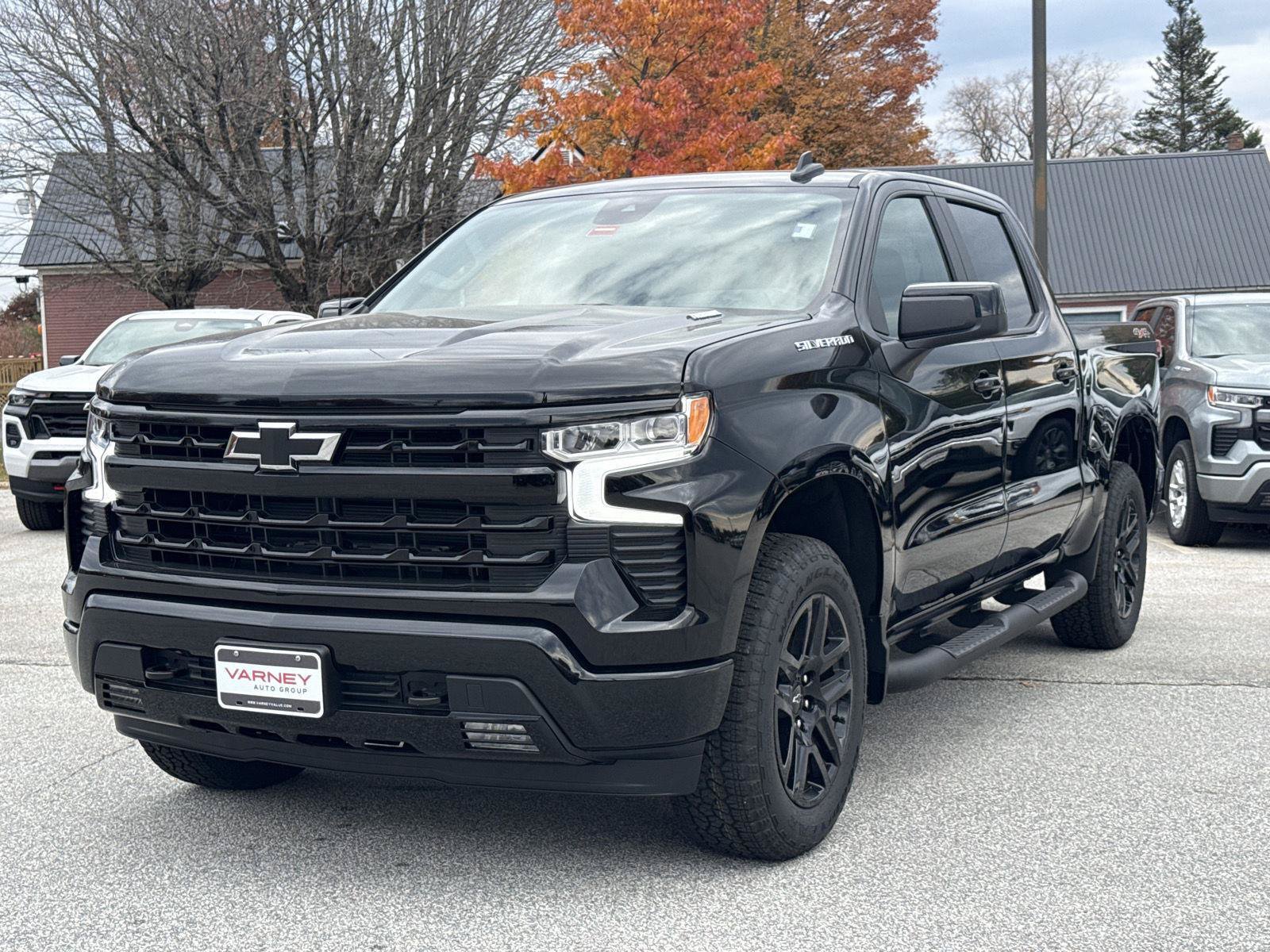 New 2026 Chevrolet Silverado 1500 RST w/ RST Select Package AWD/4WD image 1
