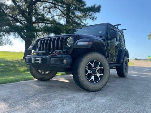 Used 2019 Jeep Wrangler Rubicon AWD/4WD image 2