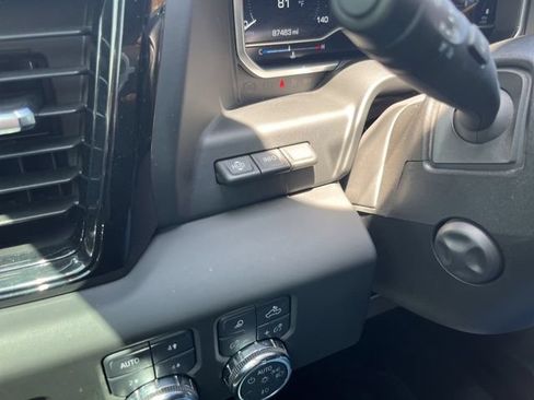 Used 2024 GMC Sierra 1500 AT4 w/ Technology Package AWD/4WD image 37