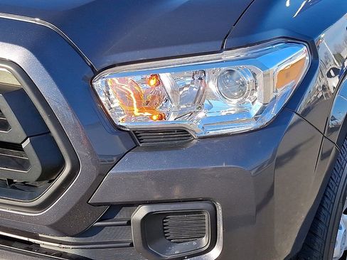 Used 2023 Toyota Tacoma SR image 12