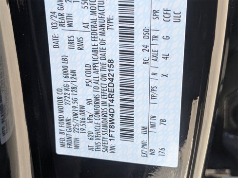 Used 2024 Ford F450 Platinum w/ FX4 Off-Road Package image 21