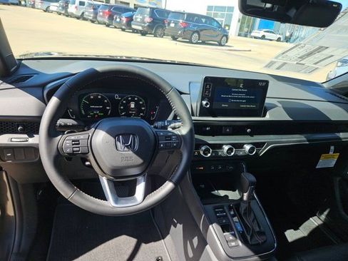 Used 2026 Honda CR-V Sport-L image 17
