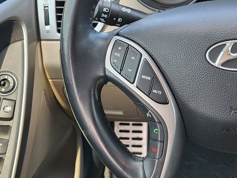 Used 2013 Hyundai Elantra GT w/ Touch & Go Pkg FWD image 28