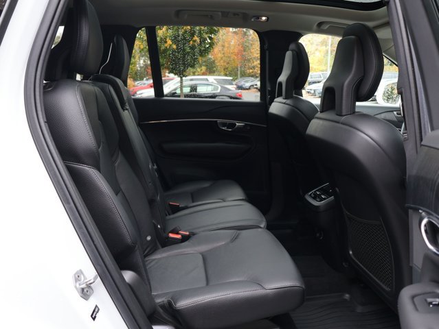 Used 2020 Volvo XC90 T5 Momentum AWD/4WD image 24