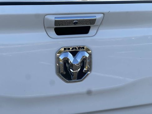 Used 2020 RAM 1500 Big Horn RWD image 10