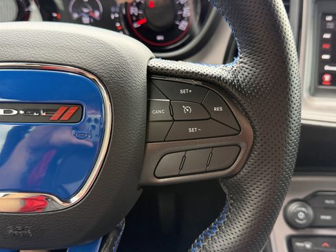 Used 2023 Dodge Challenger SRT Hellcat RWD image 18
