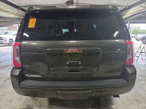 Used 2019 GMC Yukon SLT w/ Premium Edition RWD image 7