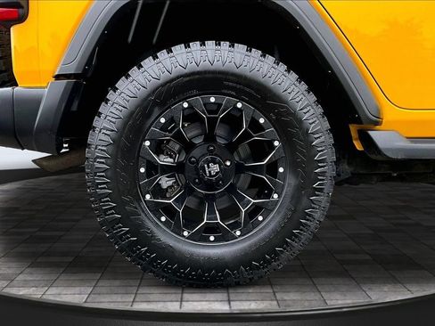 Used 2021 Jeep Wrangler Unlimited Sport AWD/4WD image 34