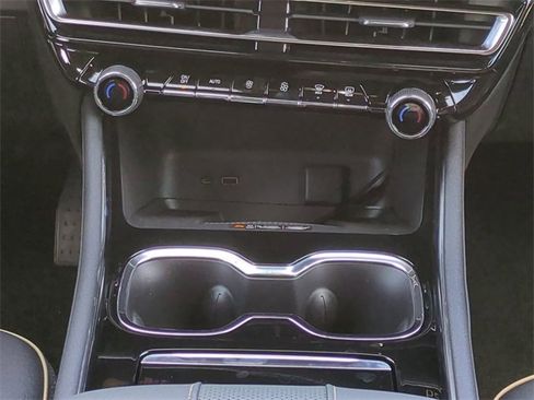 New 2026 Chevrolet Traverse High Country image 19