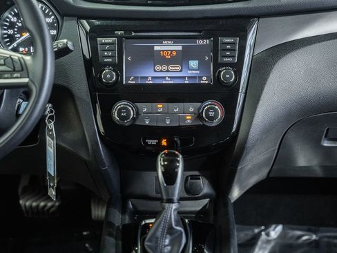 Used 2020 Nissan Rogue Sport S AWD/4WD image 26