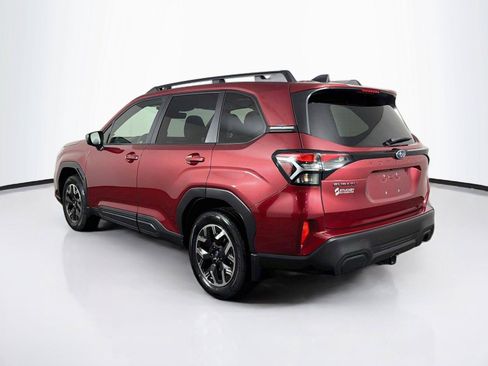 Used 2025 Subaru Forester Premium w/ Convenience Package #1 AWD/4WD image 9