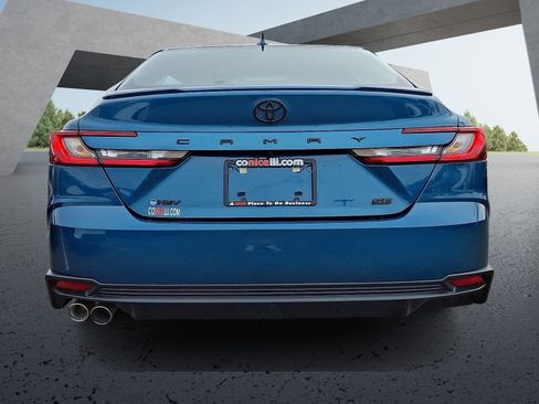 Certified 2026 Toyota Camry SE w/ Convenience Package image 5