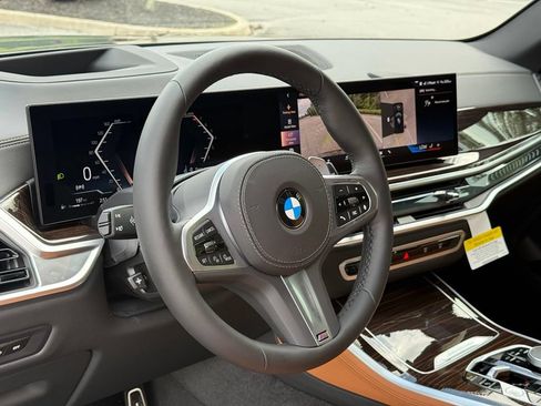 New 2026 BMW X5 sDrive40i w/ M Sport Package RWD image 13