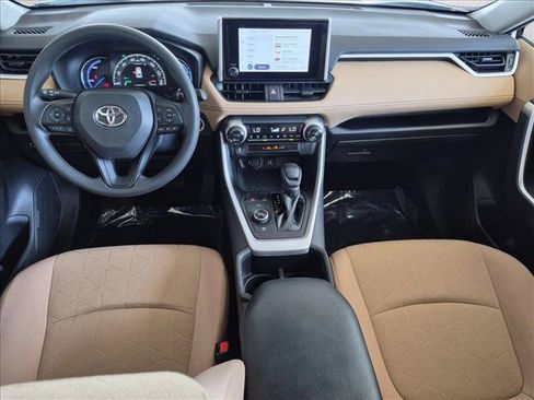 Used 2024 Toyota RAV4 XLE w/ Convenience Package AWD/4WD image 17