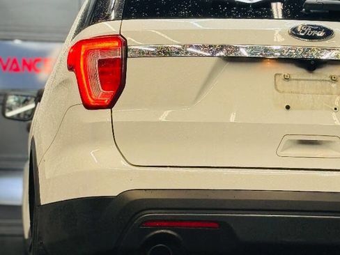 Used 2016 Ford Explorer FWD image 12