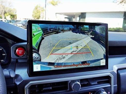 Used 2024 Toyota Tacoma TRD Off-Road w/ TRD Off Road Upgrade Package image 26