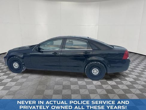 Used 2011 Chevrolet Caprice RWD image 7