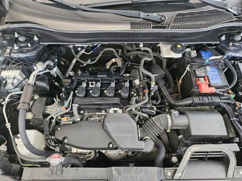 Used 2024 Honda CR-V LX image 7