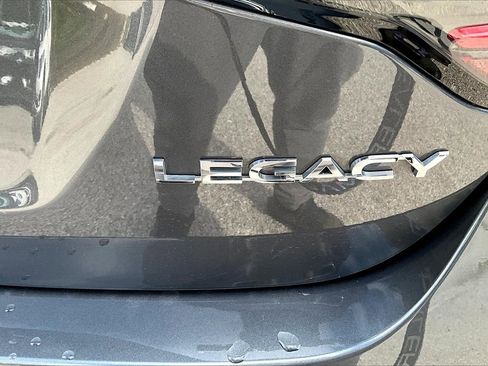 Used 2022 Subaru Legacy Premium image 24