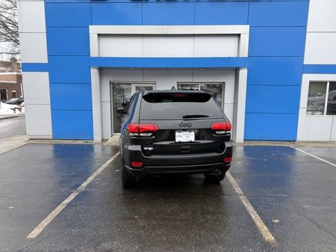 Used 2020 Jeep Grand Cherokee Altitude image 6