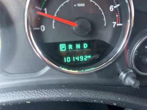 Used 2018 Jeep Wrangler Unlimited Sport S AWD/4WD image 30
