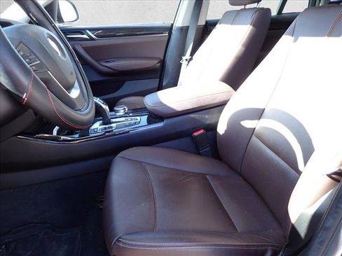 Used 2017 BMW X4 xDrive28i image 10