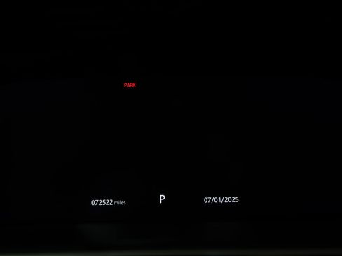 Used 2020 Land Rover Range Rover HSE image 17