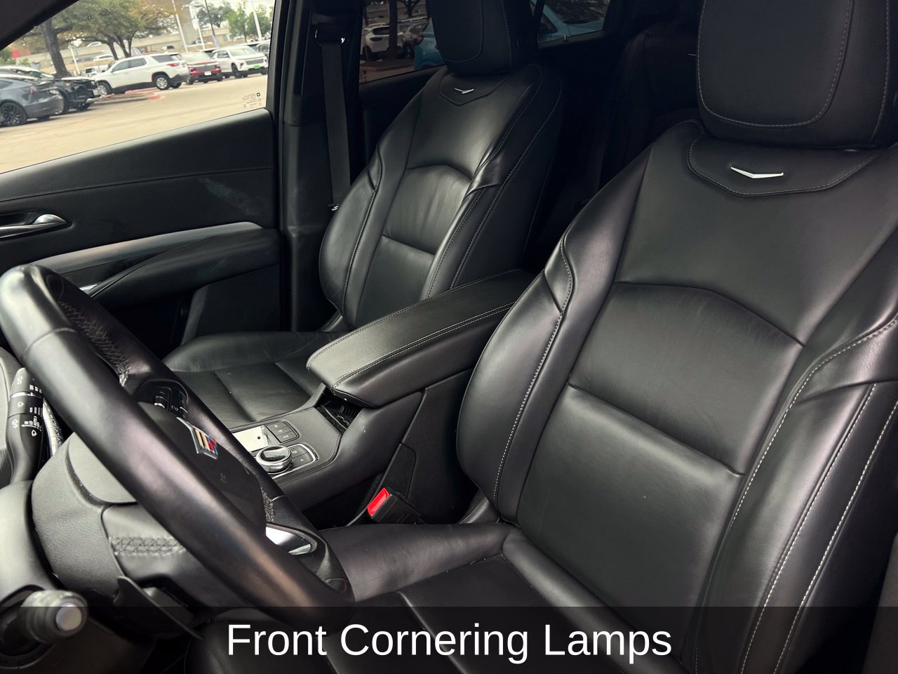 Used 2023 Cadillac XT4 Premium Luxury w/ Technology Package FWD image 10