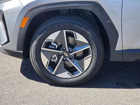 New 2025 Hyundai Tucson SEL image 10