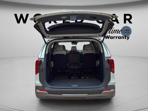 New 2026 Kia Carnival SX w/ SX Dark Edition Package FWD image 18