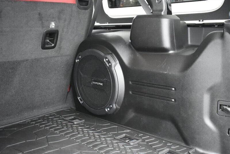 Used 2024 Jeep Wrangler Unlimited Rubicon 392 AWD/4WD image 40