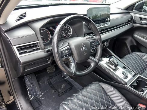 Used 2022 Mitsubishi Outlander SEL AWD/4WD image 11