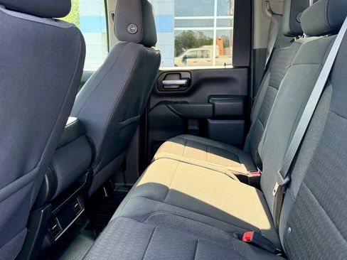 Used 2021 Chevrolet Silverado 2500 W/T w/ WT Convenience Package AWD/4WD image 18