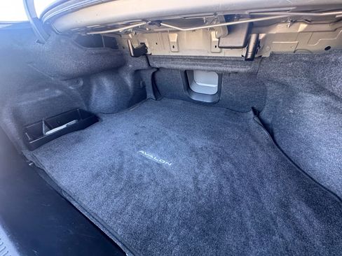 Used 2007 Toyota Avalon XL image 31