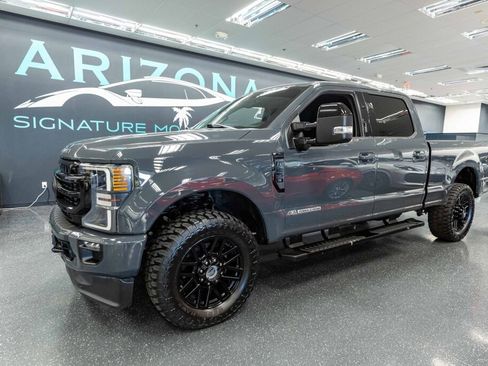 Used 2021 Ford F250 Lariat image 1