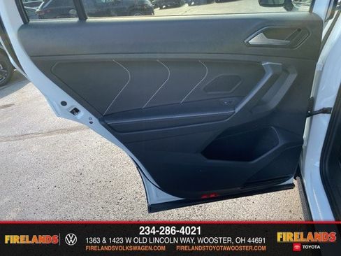 New 2024 Volkswagen Tiguan SE image 68