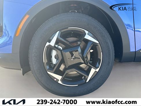 New 2026 Kia Sportage EX image 39