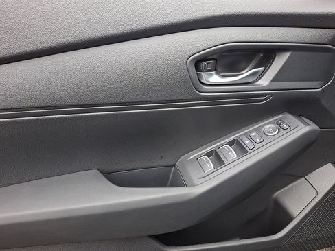 Used 2025 Honda Accord LX image 12