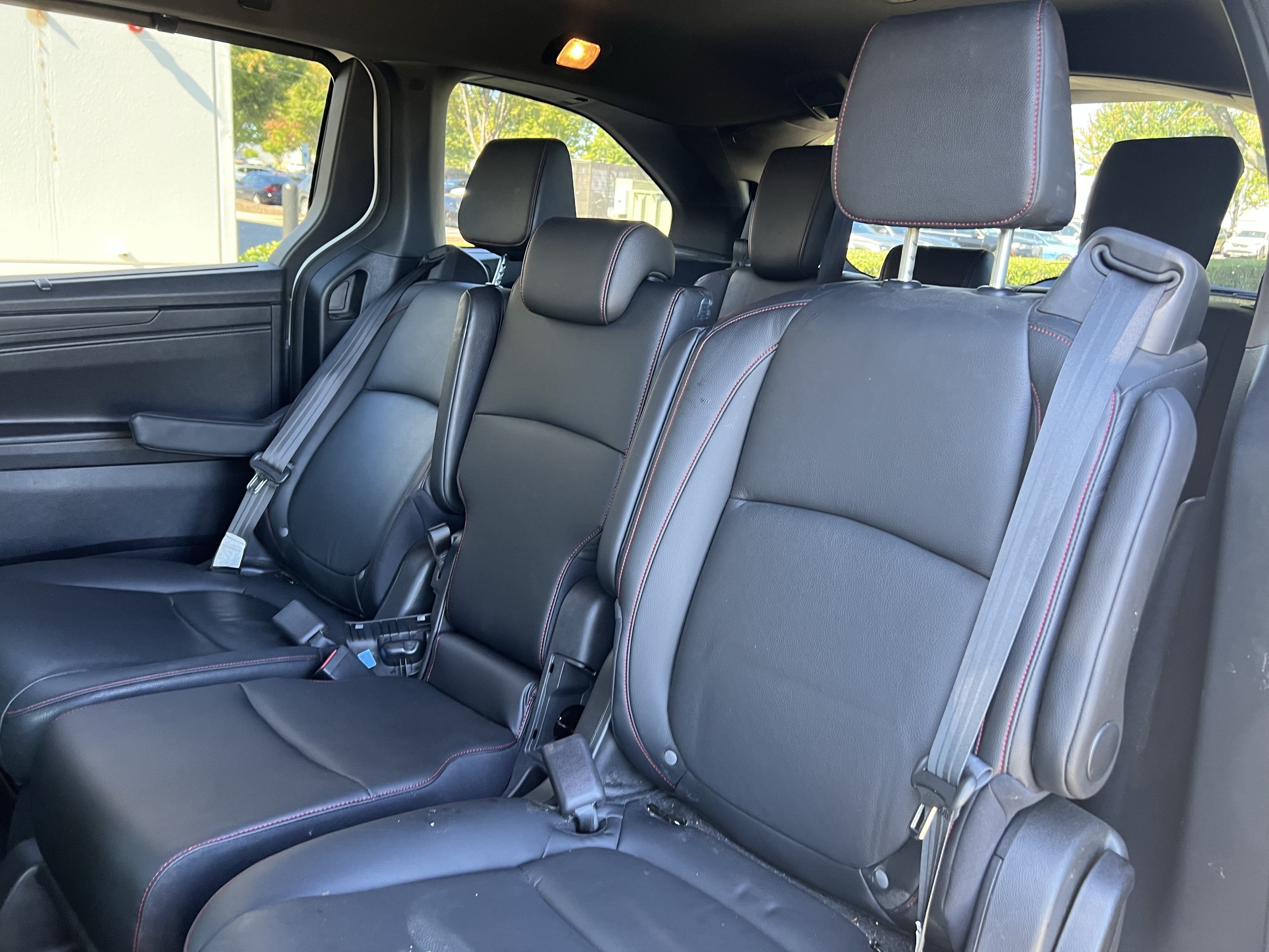 Used 2023 Honda Odyssey Sport image 33