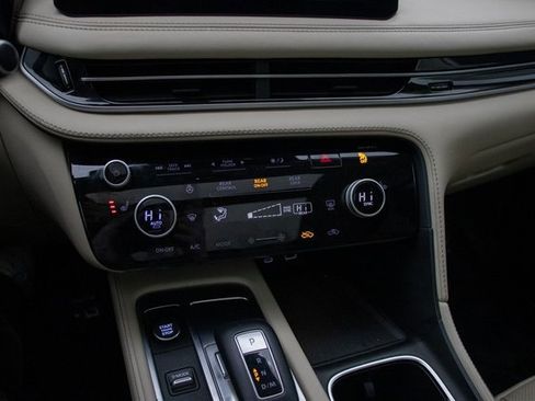 Used 2023 INFINITI QX60 Pure image 38