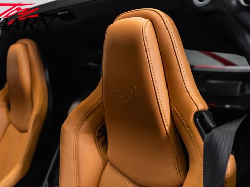 Used 2022 Chevrolet Corvette Stingray Preferred Cpe w/ Z51 Performance Package RWD image 30