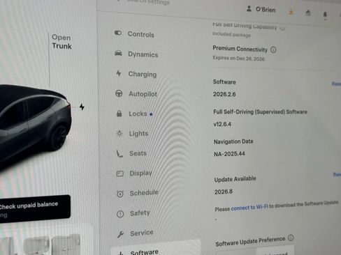 Used 2022 Tesla Model Y Long Range image 18